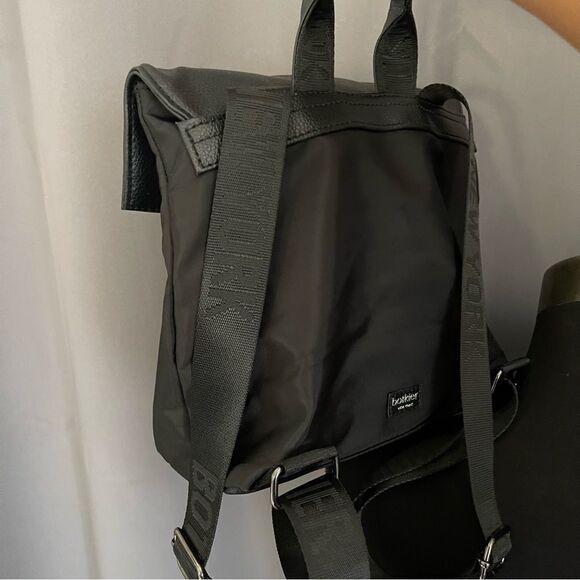 Botkier New York Black Mini Trigger Backpack - Picture 12 of 15